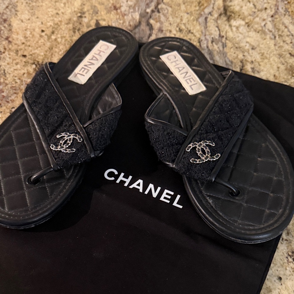 CHANEL Black Quilted Slide Sandals